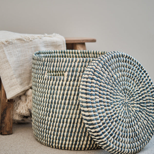 How Choosing Handwoven Baskets Supports Sustainability and Style