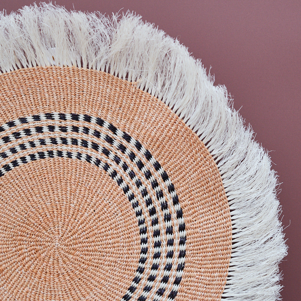 Woven Wall Hangings: Transform Your Space with Texture and Timeless Style